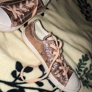 Pink glitter converse!💥